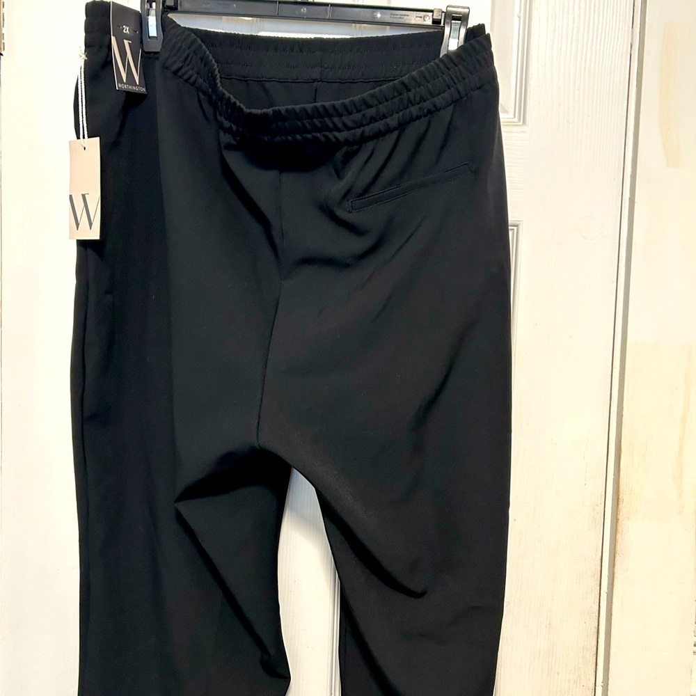 Worthington black dress pants new with tags . Size 2x